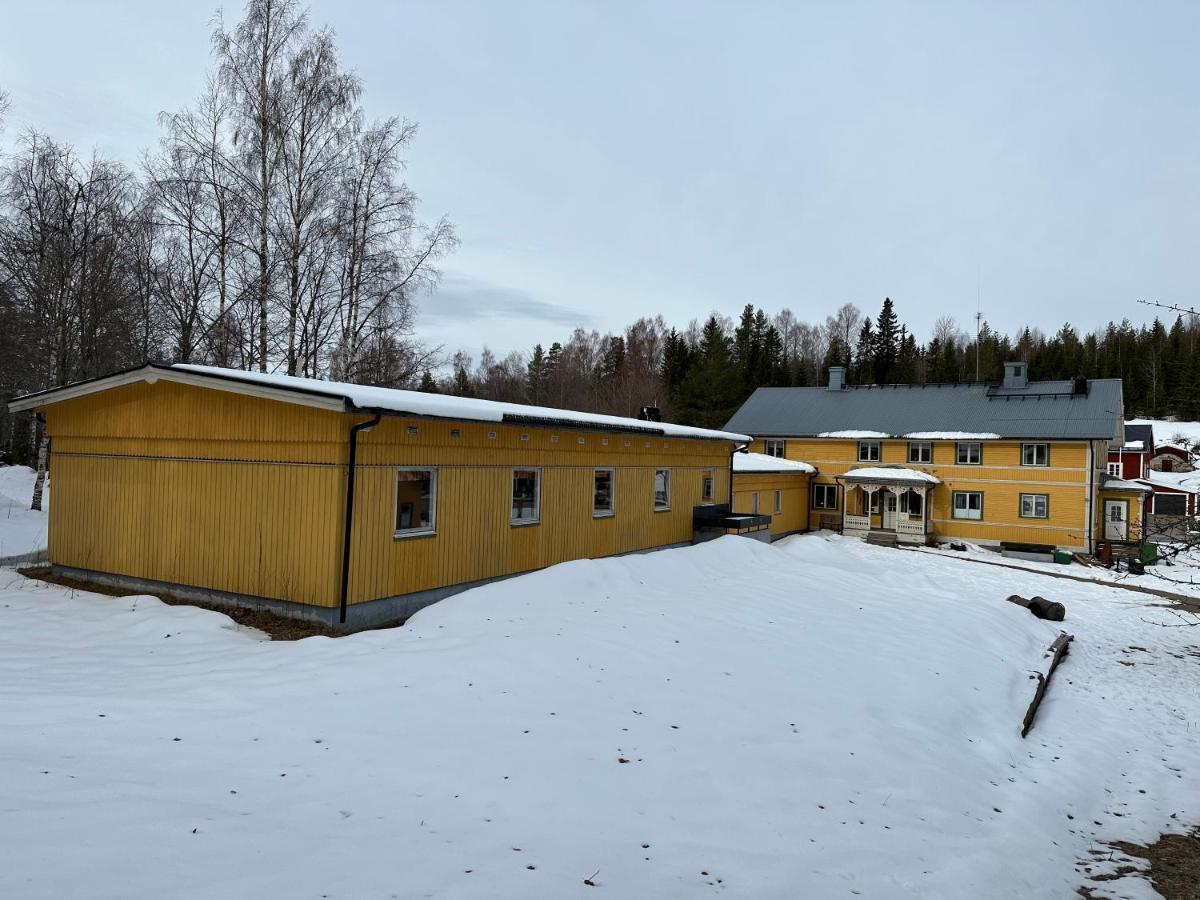Lokatten Waerdshus Los Exterior photo
